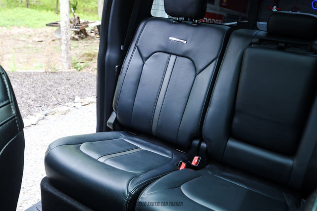 Used 2017 Ford F250 Platinum w/ Platinum Ultimate Package AWD/4WD image 29