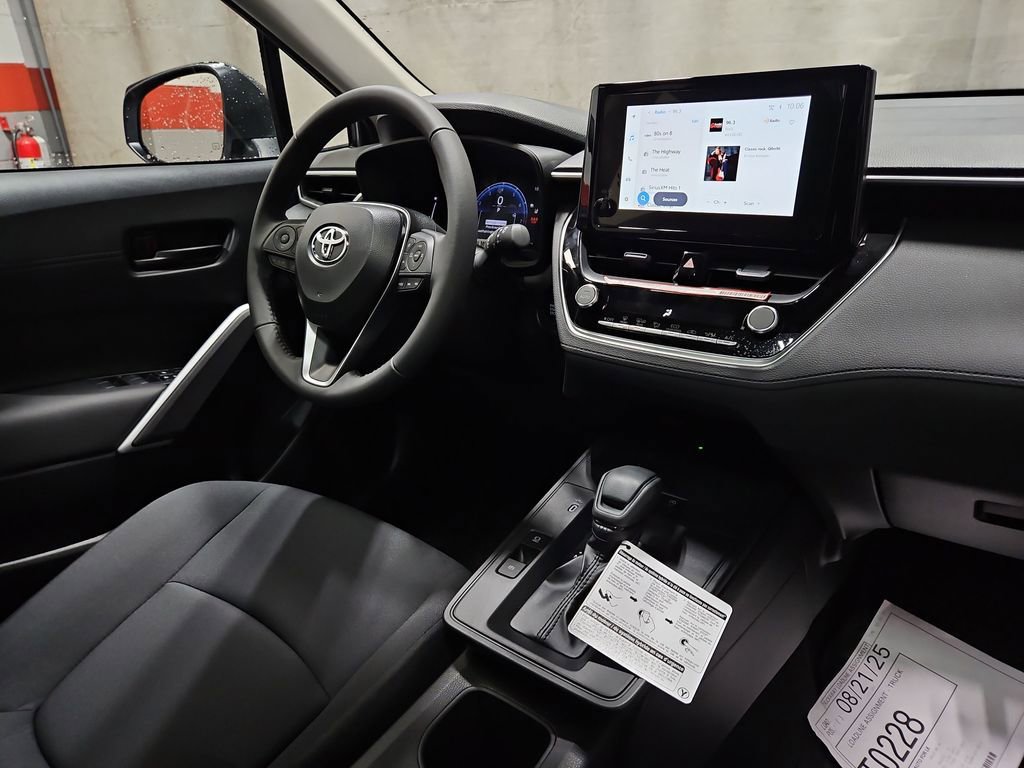 New 2026 Toyota Corolla Cross LE image 25