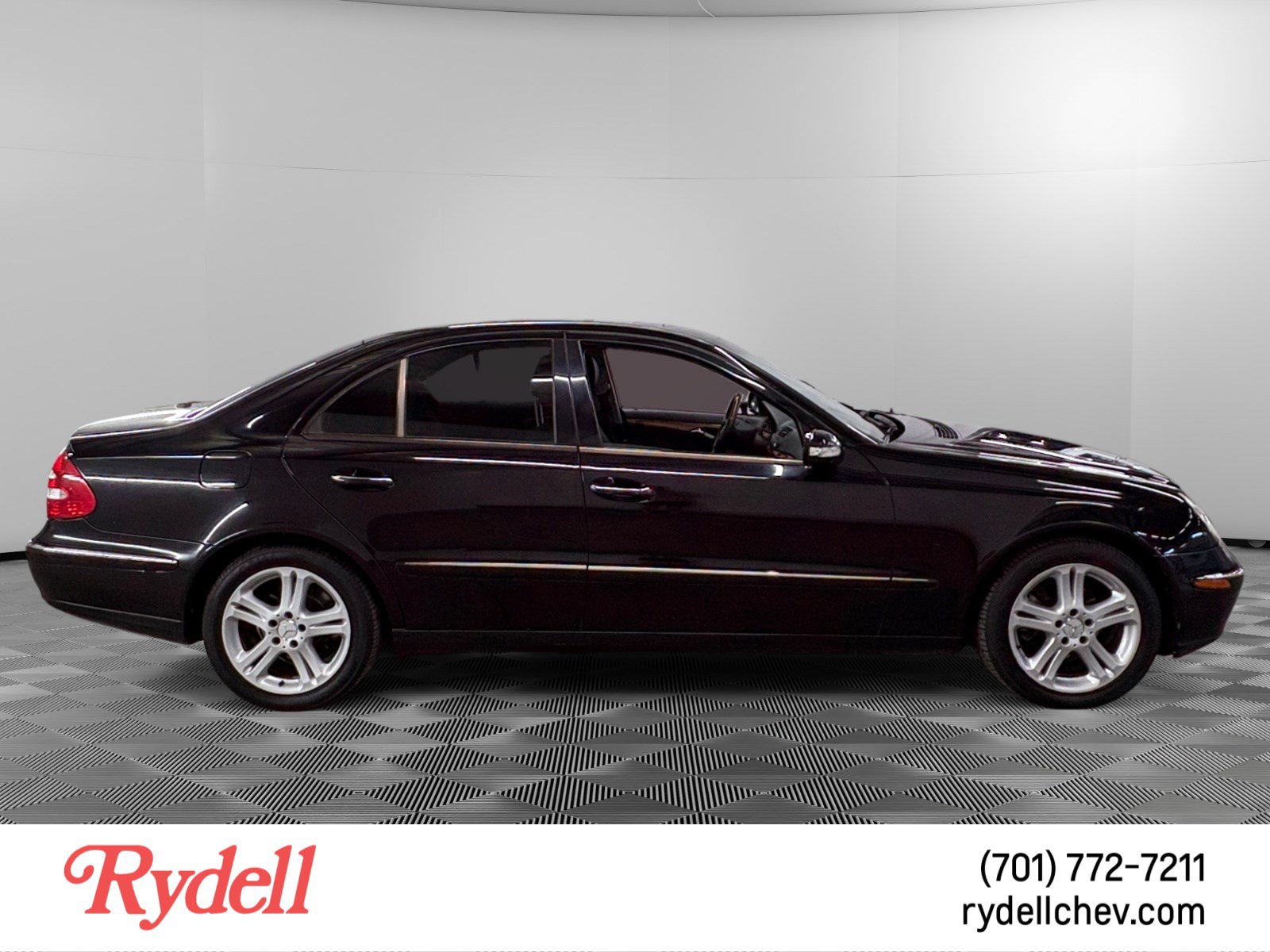 Used 2006 Mercedes-Benz E 350 Sedan image 6