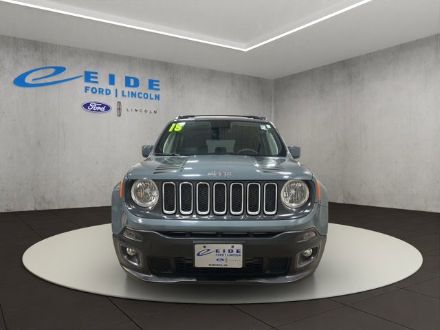 Used 2018 Jeep Renegade Latitude image 4