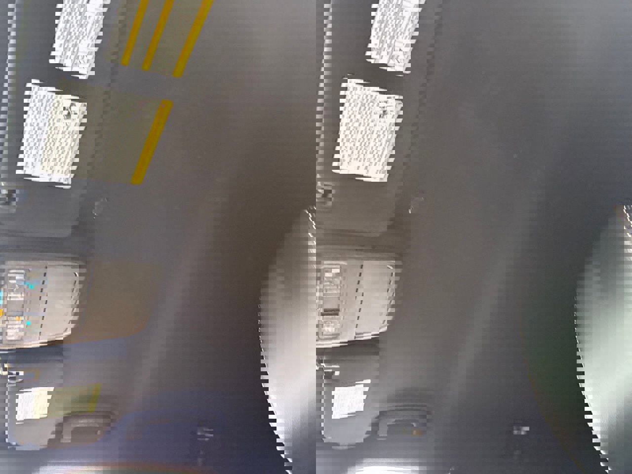 Used 2020 Ford Explorer XLT w/ Equipment Group 202A image 33