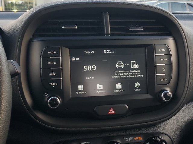 Used 2021 Kia Soul LX FWD image 27