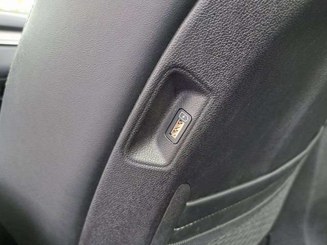 Used 2022 Kia Sorento S w/ Panoramic Sunroof Package image 28