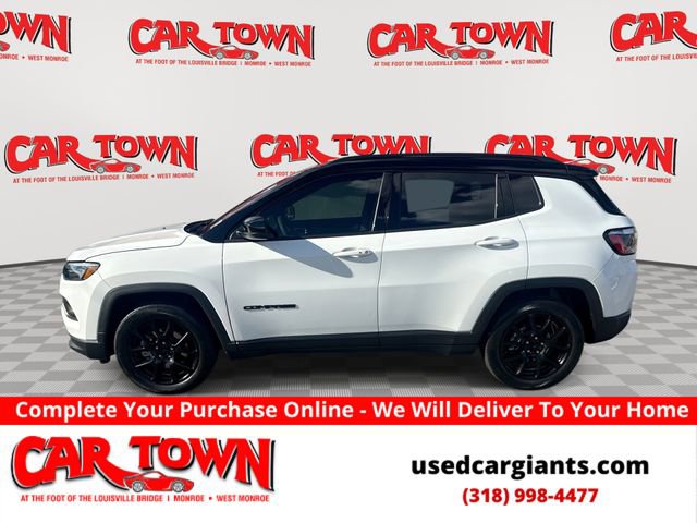 Used 2022 Jeep Compass Altitude