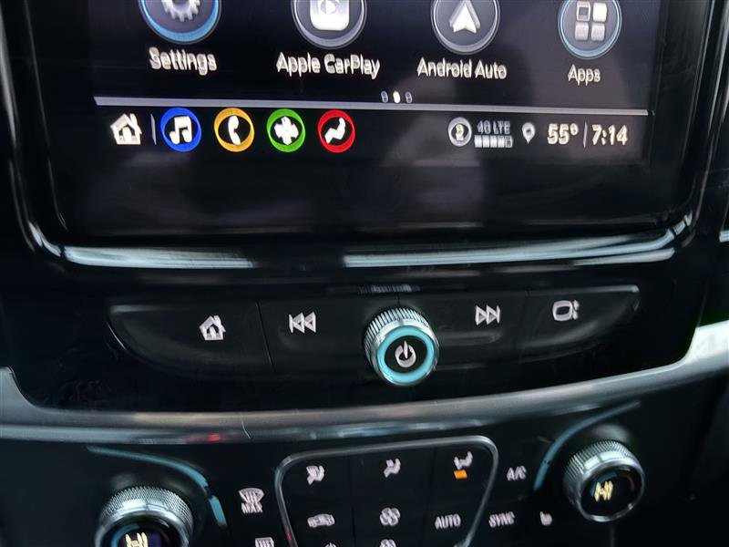 Used 2022 Chevrolet Traverse LT w/ Midnight/Sport Edition image 14