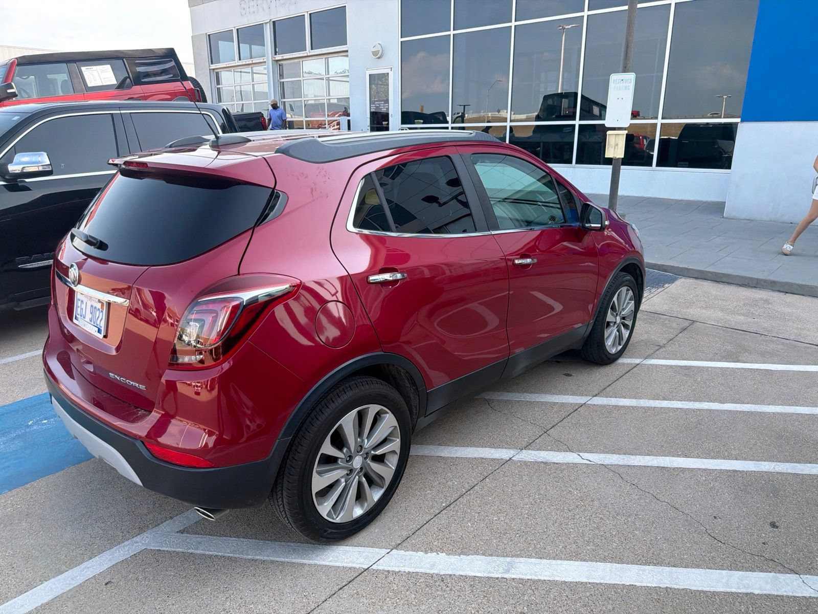 Used 2019 Buick Encore Preferred FWD image 4
