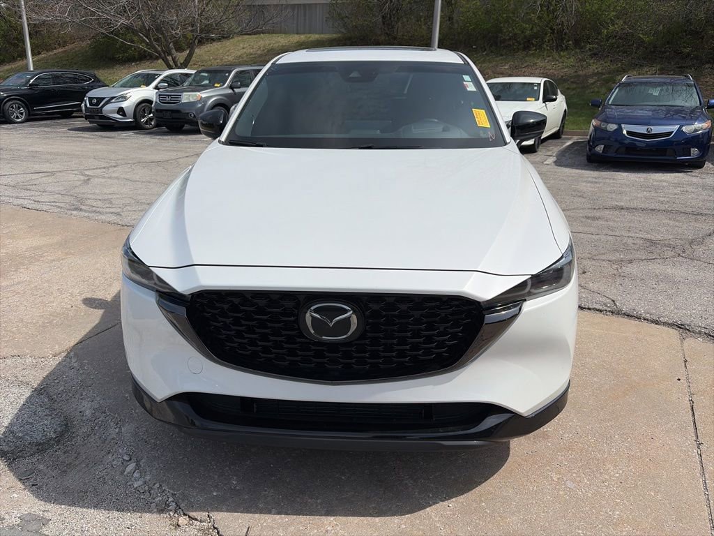 Used 2024 MAZDA CX-5 Carbon Edition image 2