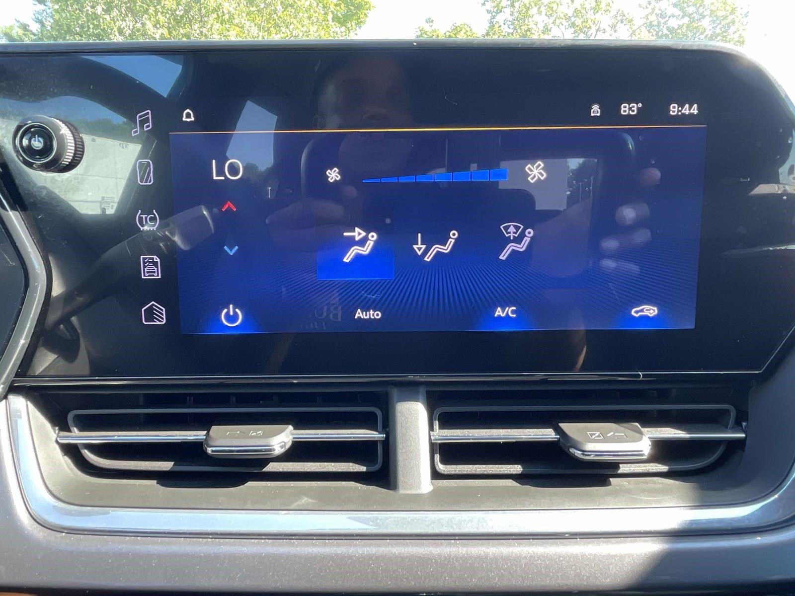 Used 2025 Chevrolet Trax ACTIV w/ Driver Confidence Package FWD image 29