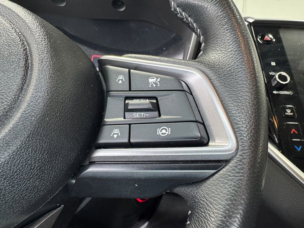 Used 2024 Subaru Ascent Premium AWD/4WD image 17