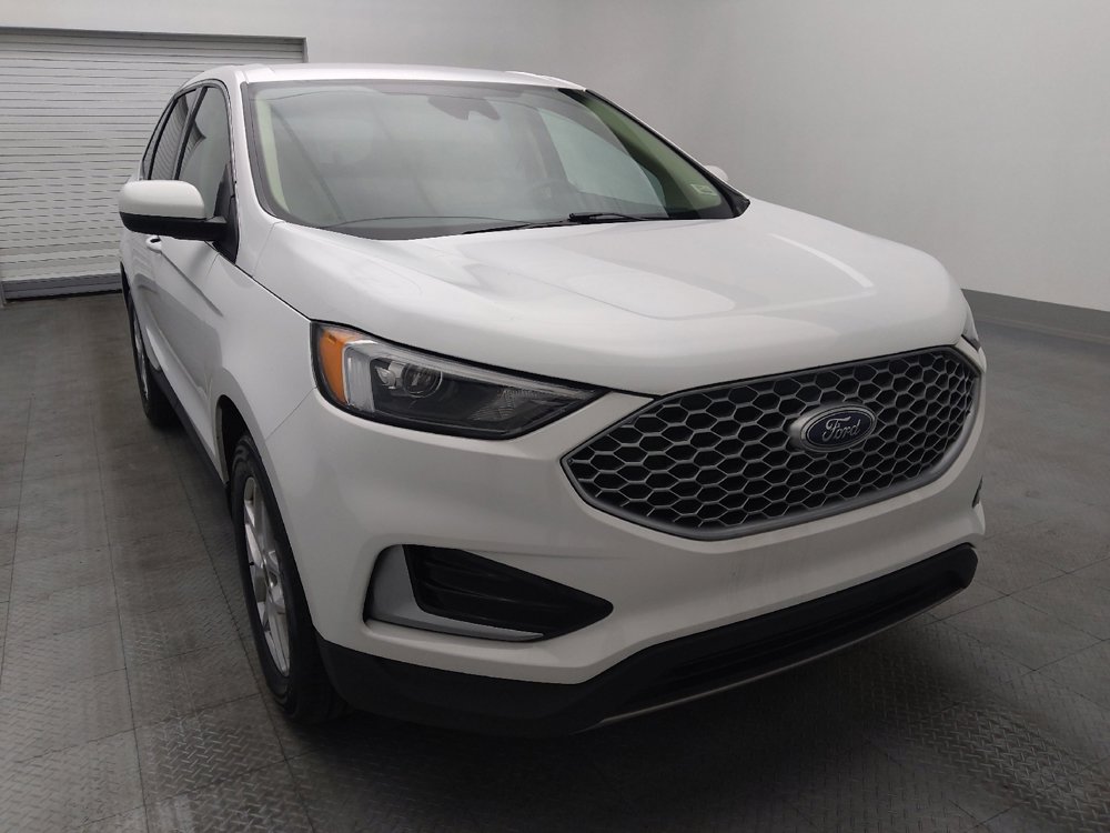 Used 2023 Ford Edge SEL image 14