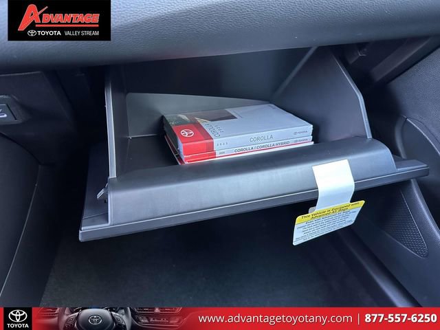 Certified 2025 Toyota Corolla LE image 38