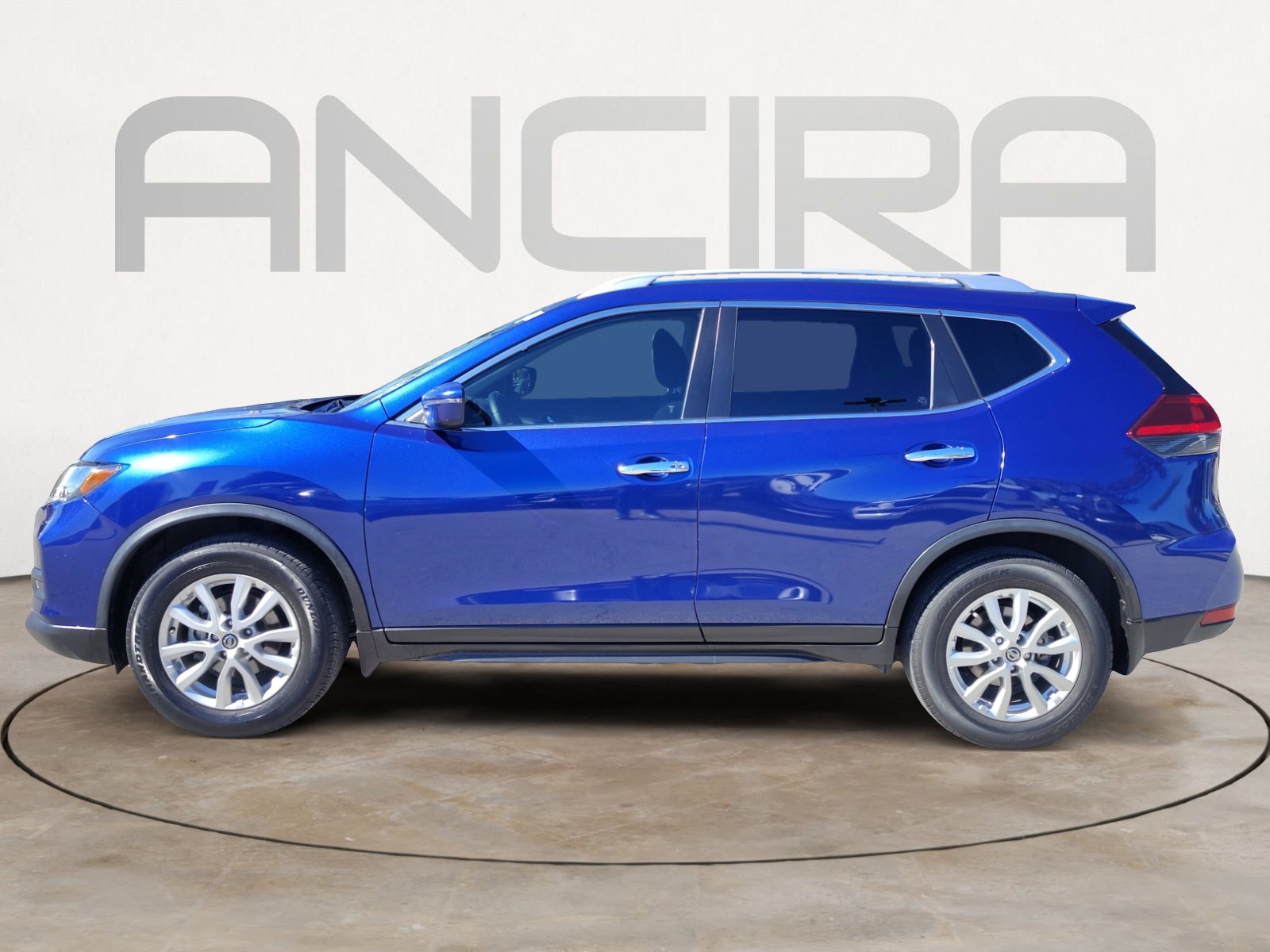 Used 2020 Nissan Rogue SV image 11