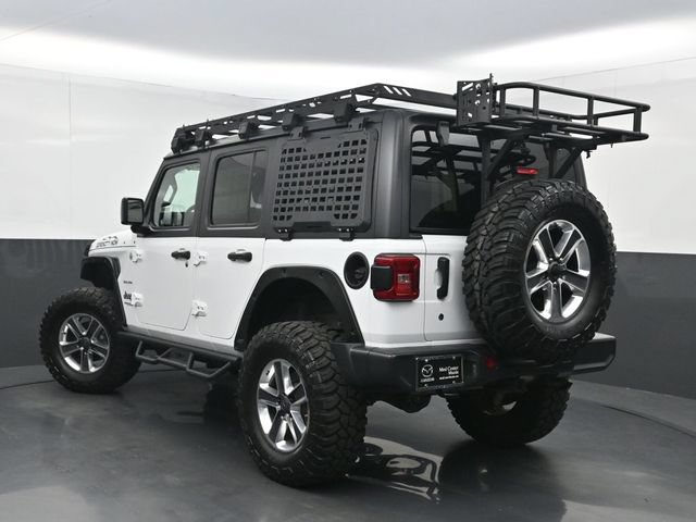 Used 2018 Jeep Wrangler Unlimited Sahara AWD/4WD image 4