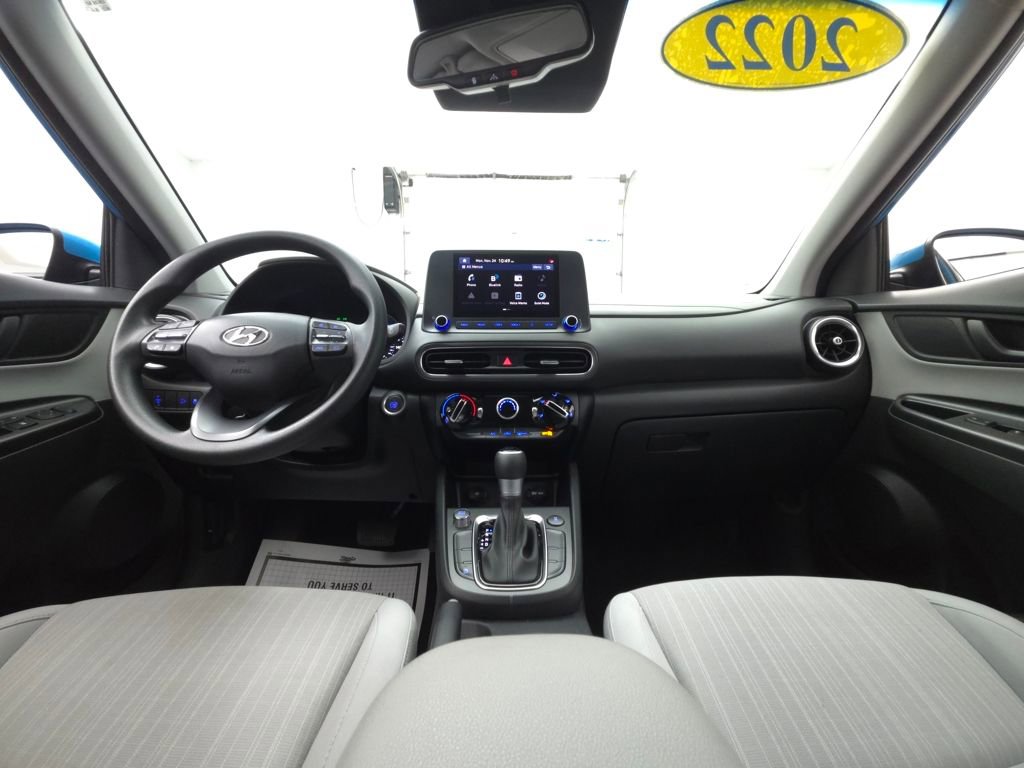 Used 2022 Hyundai Kona SEL video 2