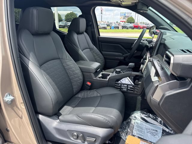 New 2026 Toyota Tacoma TRD Off-Road AWD/4WD image 11