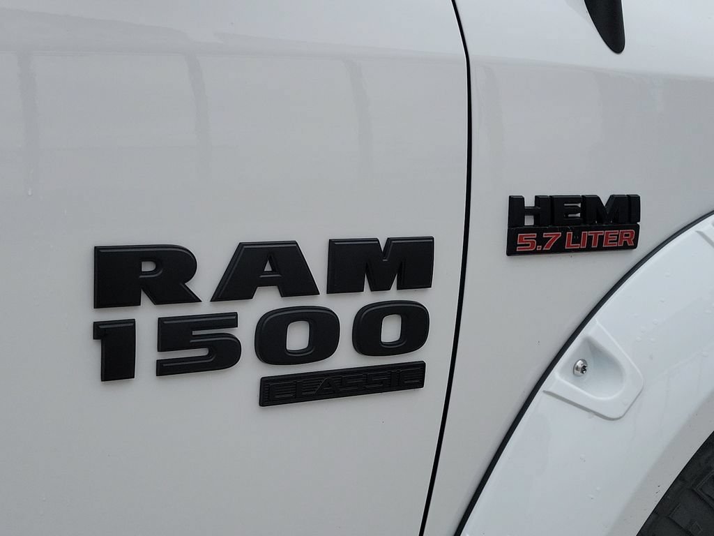 Used 2019 RAM 1500 Express w/ Wheel & Sound Group AWD/4WD image 6