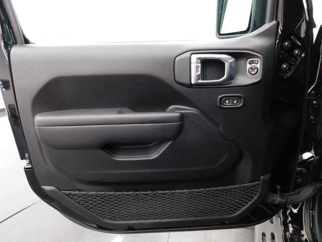 Used 2024 Jeep Wrangler Sport S image 17