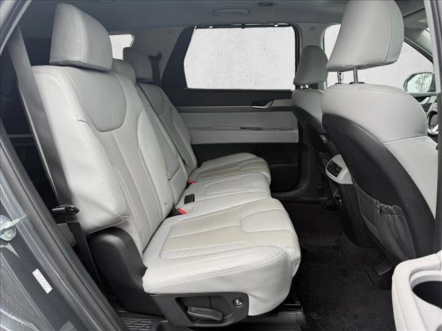 Used 2021 Hyundai Palisade SEL w/ Winter Package image 19