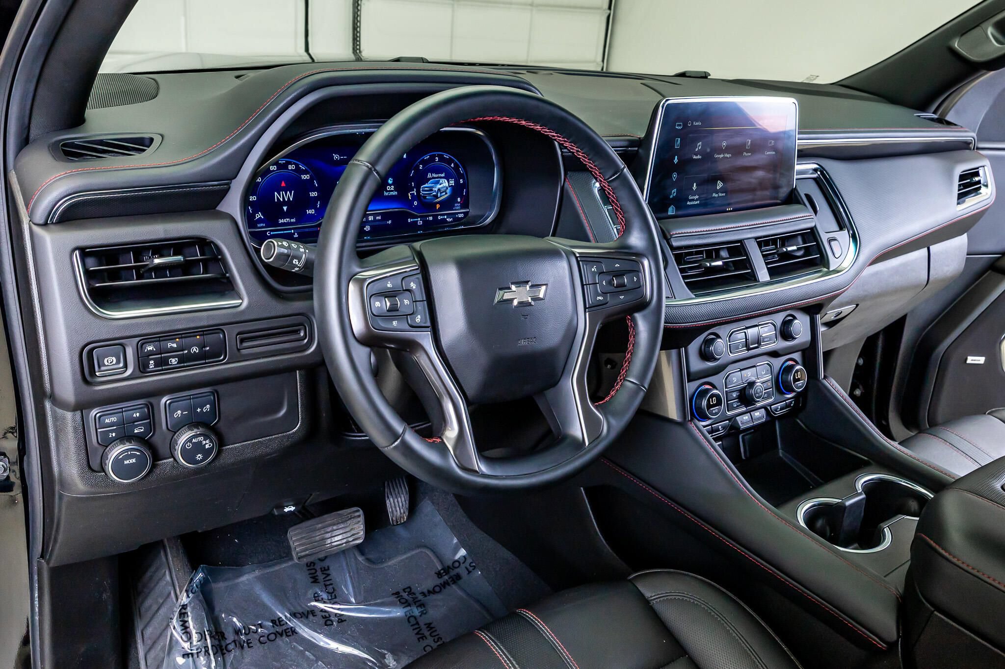 Used 2024 Chevrolet Tahoe RST w/ Luxury Package AWD/4WD image 13