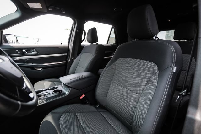 Used 2019 Ford Explorer XLT w/ Equipment Group 201A FWD image 20