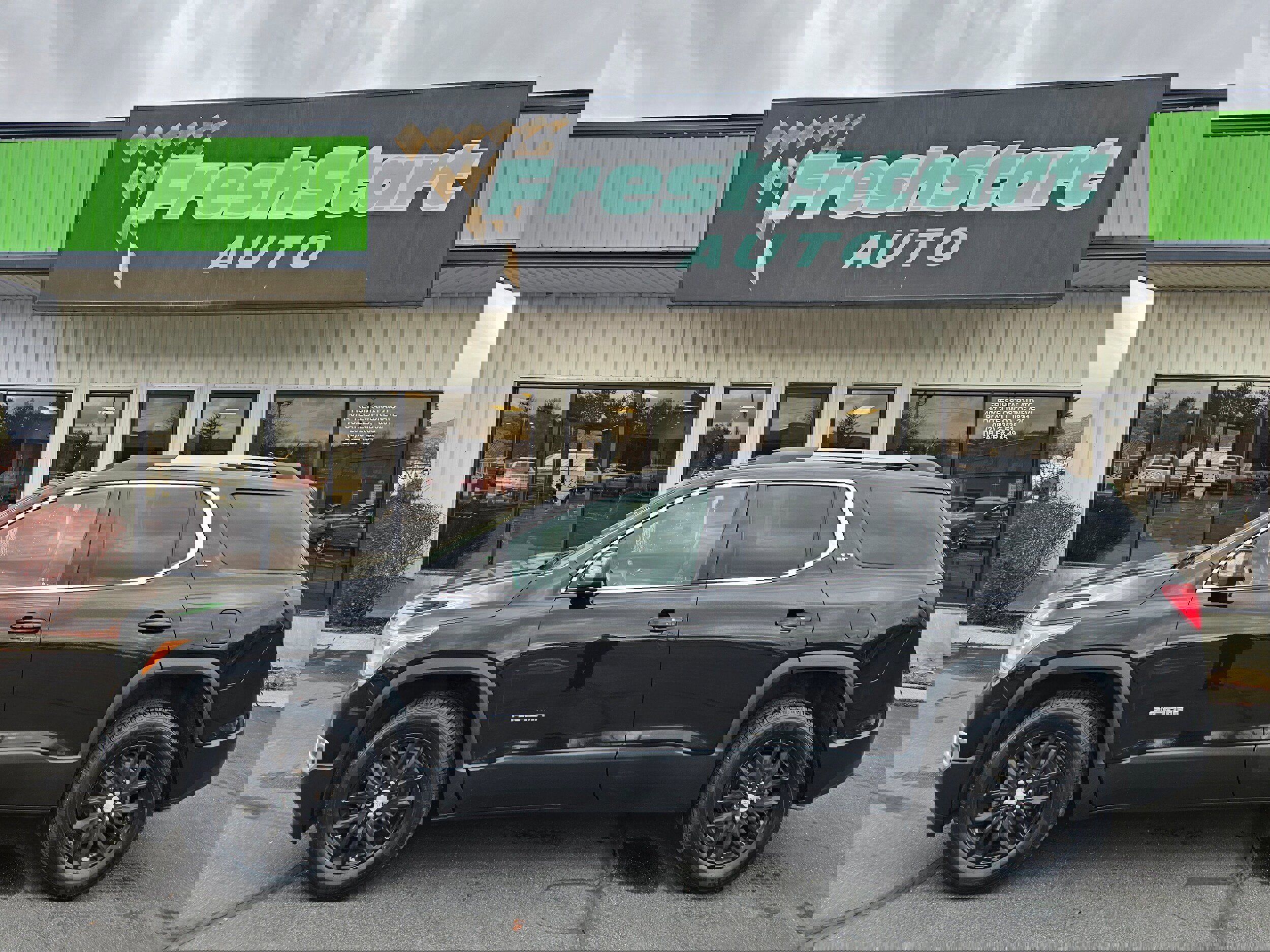 Used 2019 GMC Acadia SLT