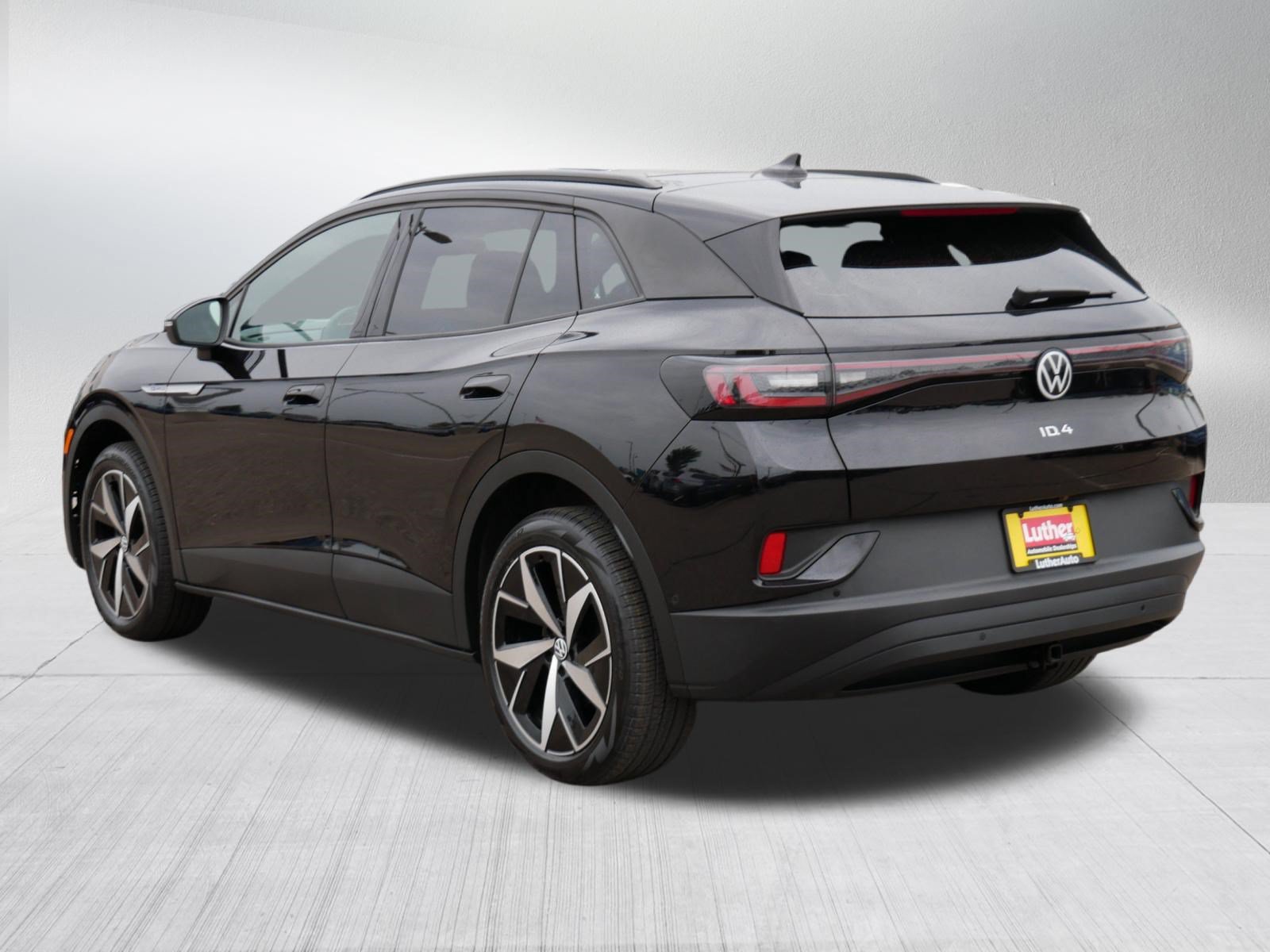 Certified 2023 Volkswagen ID.4 Pro S AWD/4WD image 6