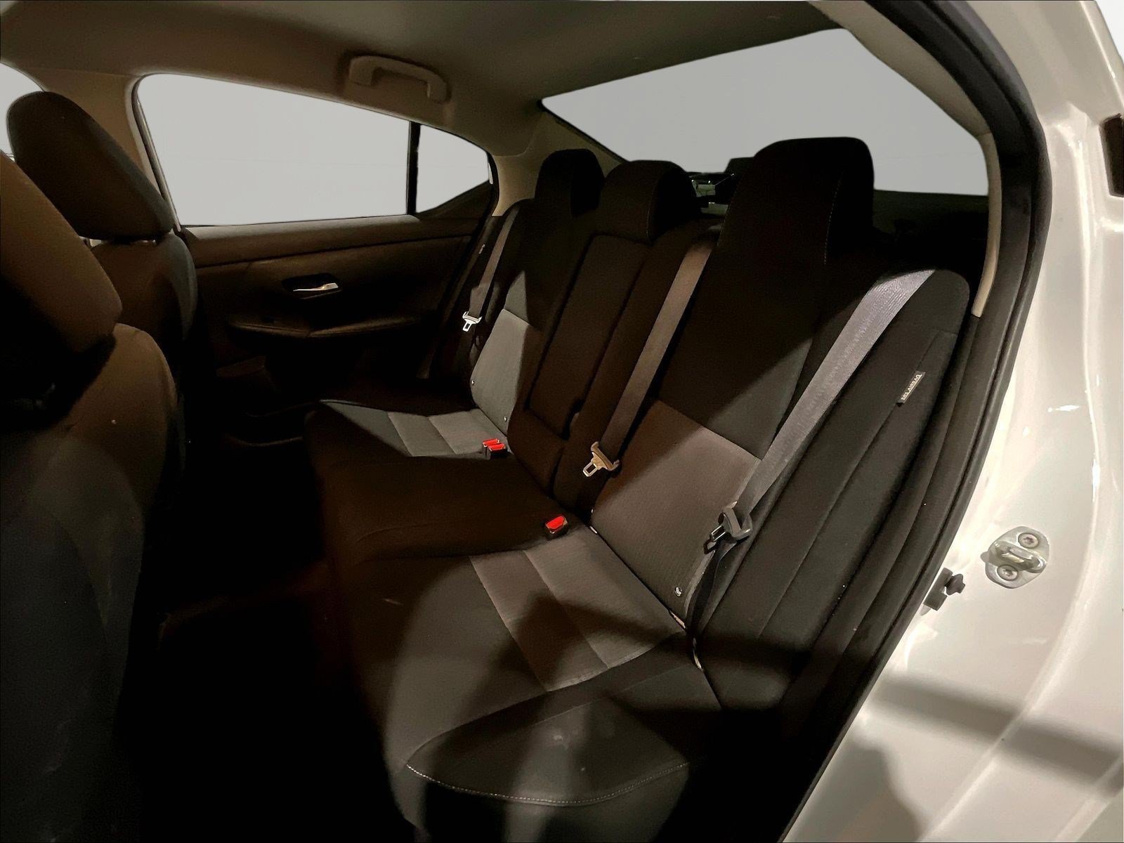 Used 2022 Nissan Sentra SV FWD image 21