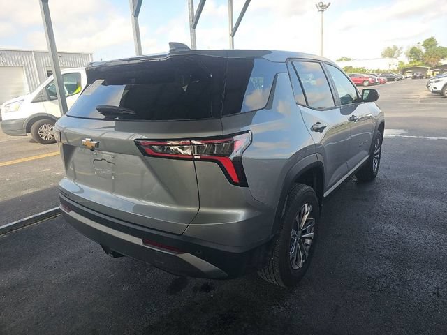 Used 2026 Chevrolet Equinox LT FWD image 5
