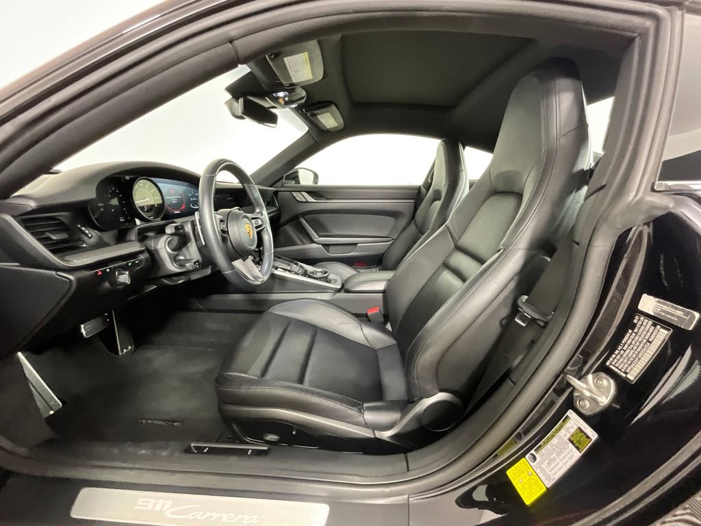 Used 2021 Porsche 911 Carrera RWD image 11