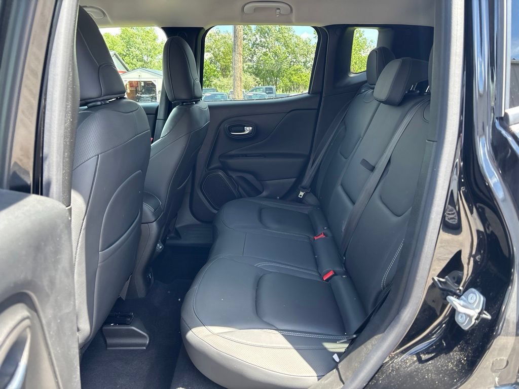 Used 2021 Jeep Renegade Limited AWD/4WD image 28