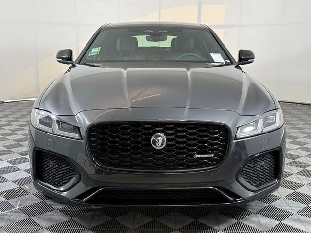 New 2024 Jaguar XF R-Dynamic SE image 11