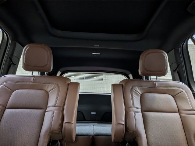 Used 2022 Lincoln Aviator Reserve w/ Elements Package Plus image 15