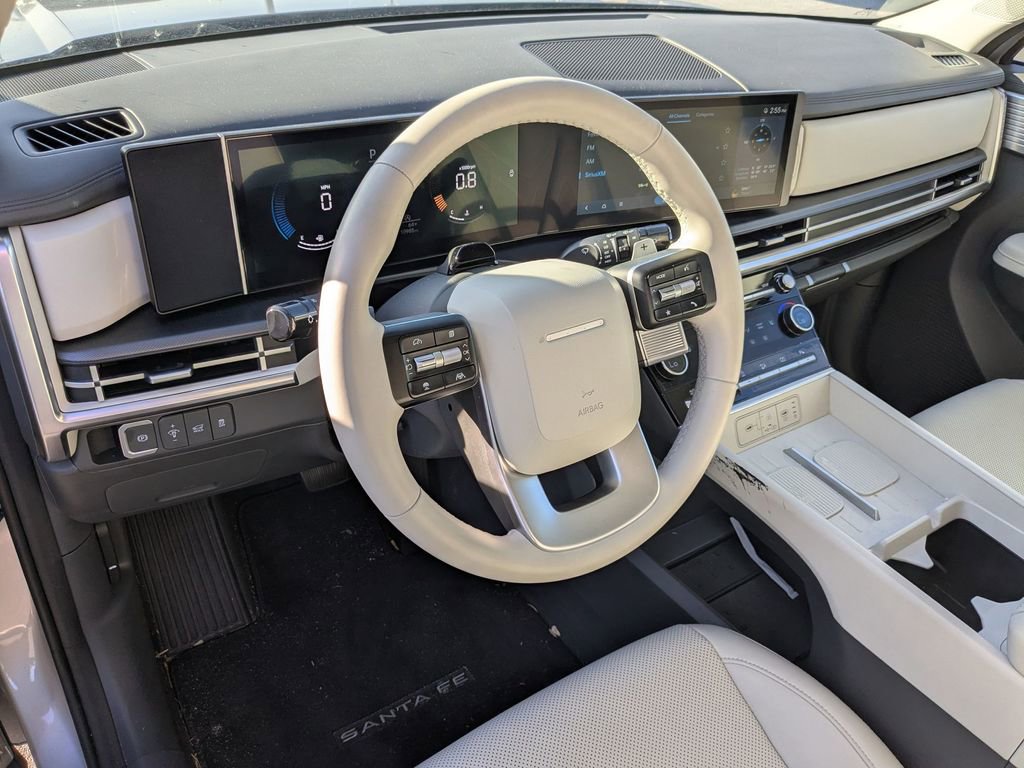 Certified 2025 Hyundai Santa Fe SEL image 10