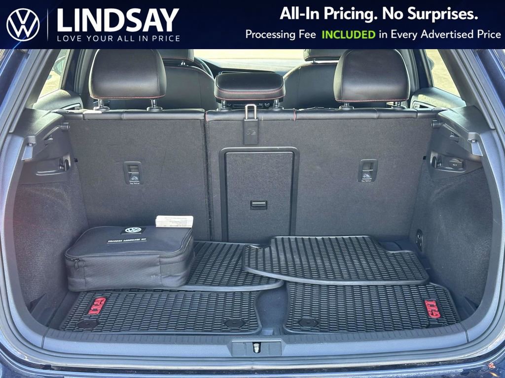 Used 2017 Volkswagen GTI SE image 15
