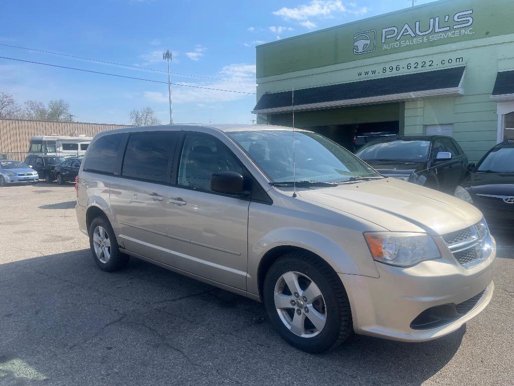 Used 2013 Dodge Grand Caravan SE image 3