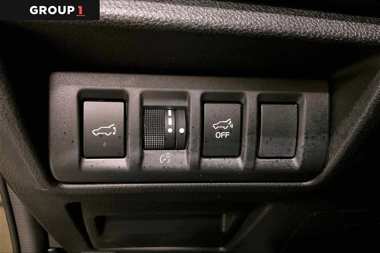 Certified 2025 Subaru Outback Limited XT AWD/4WD image 34