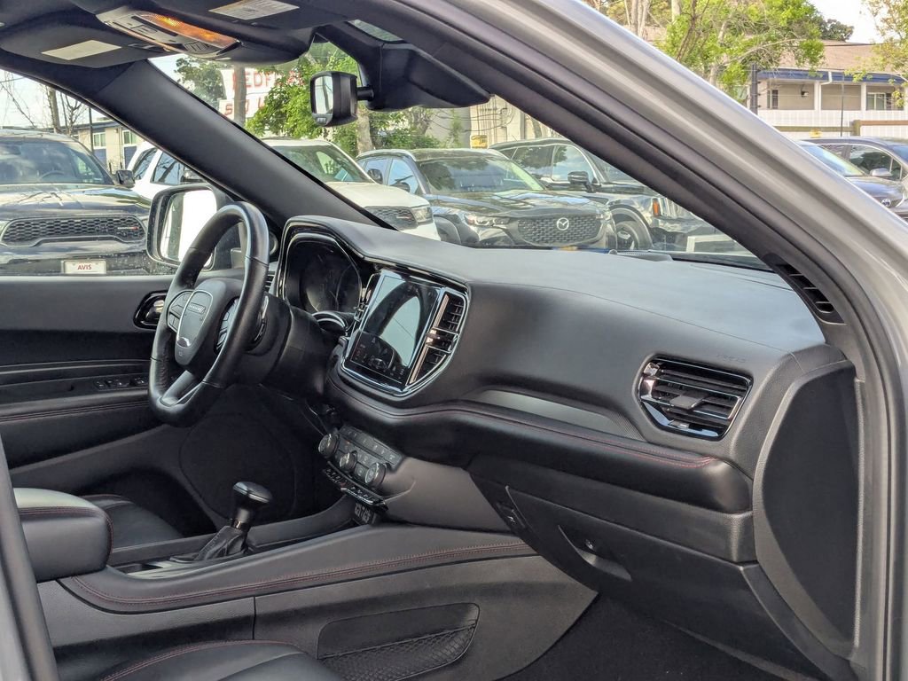 Used 2025 Dodge Durango GT image 29