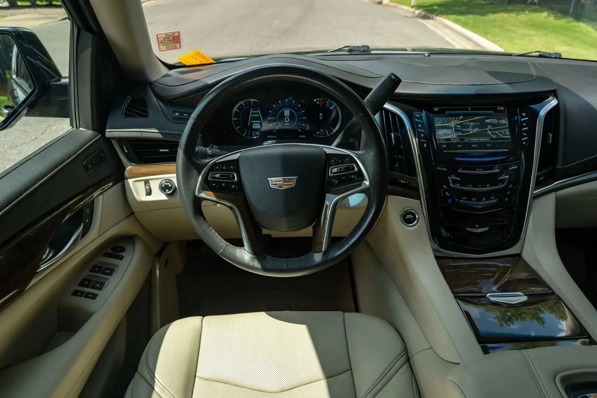 Used 2020 Cadillac Escalade Luxury RWD image 20