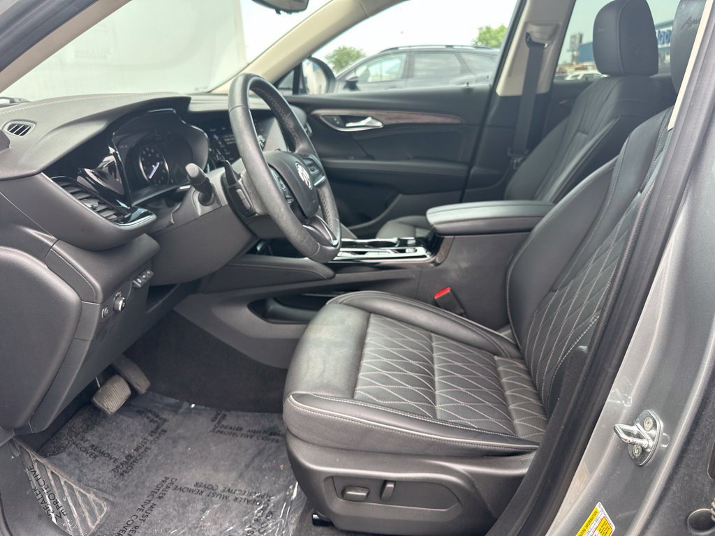 Used 2023 Buick Envision Avenir AWD/4WD image 14