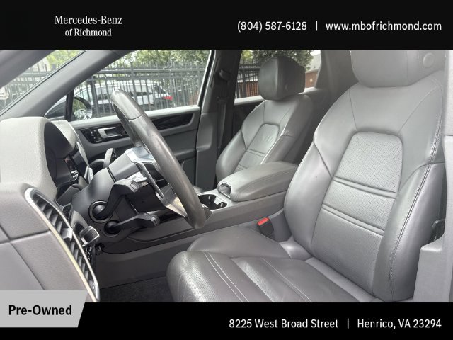 Used 2020 Porsche Cayenne AWD/4WD image 14