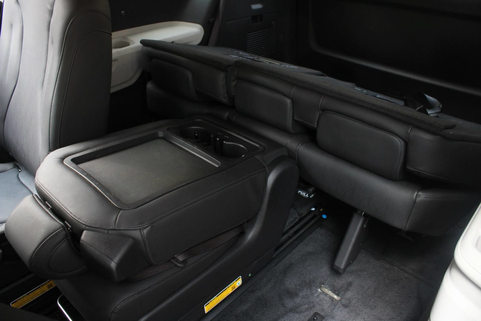 Used 2024 Kia Carnival LX FWD image 21