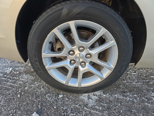 Used 2015 Chevrolet Malibu LT w/ Power Convenience Package FWD image 12