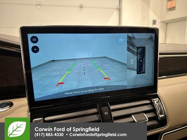 Used 2024 Lincoln Navigator Reserve image 44