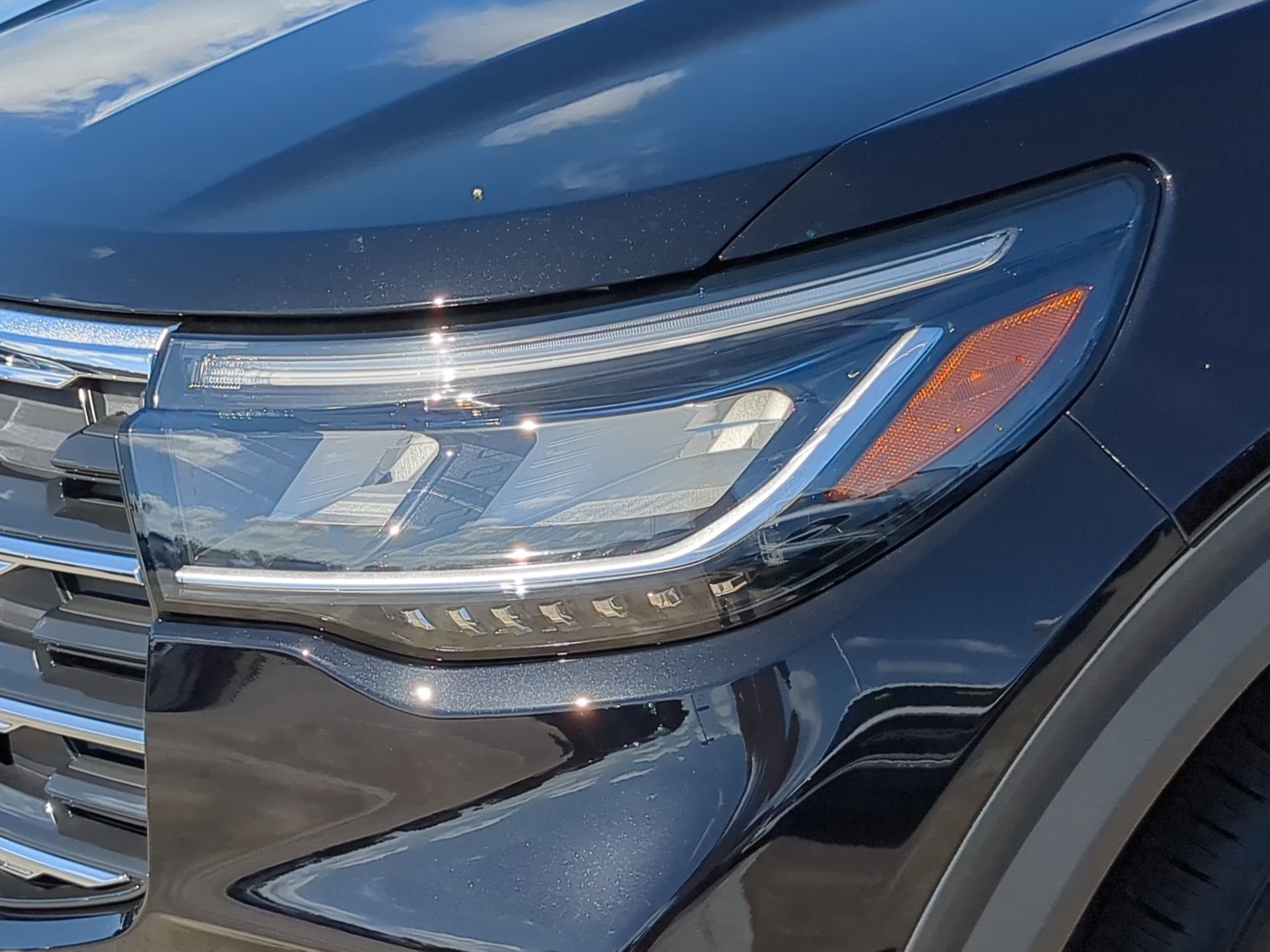 New 2025 Ford Explorer Active w/ Active Comfort Package image 39