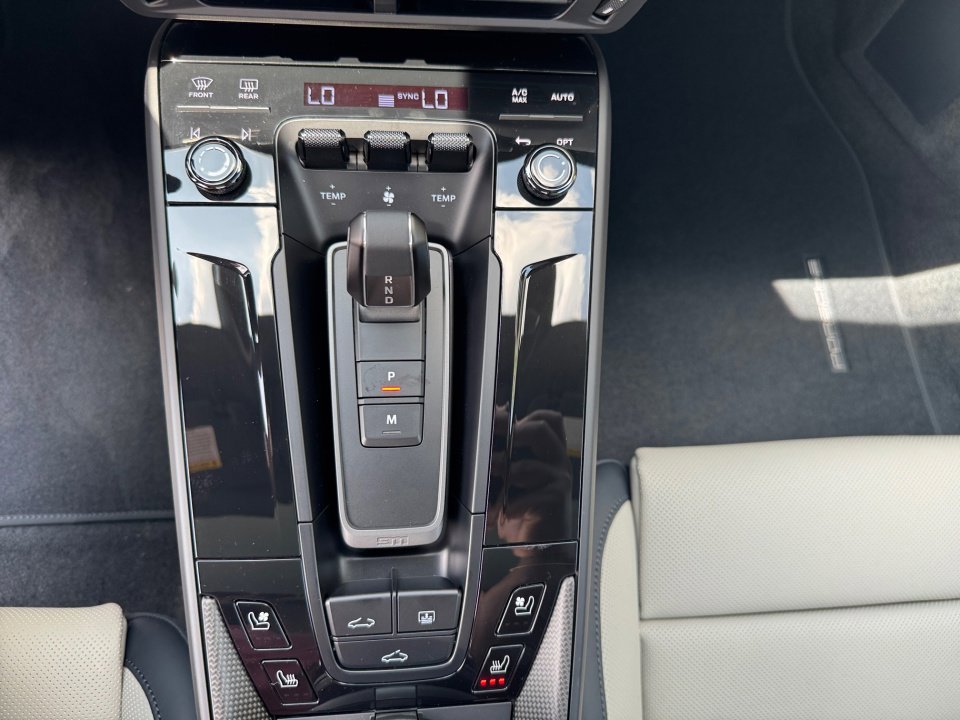 Certified 2025 Porsche 911 Carrera S image 21