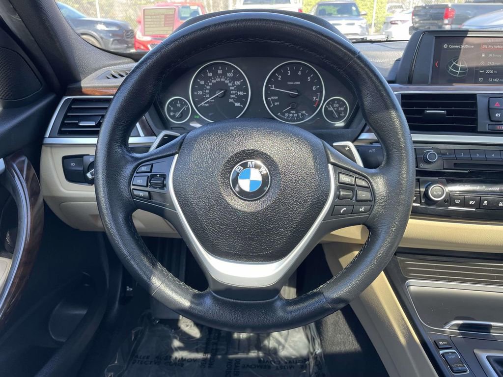 Used 2018 BMW 330i xDrive Sedan w/ Convenience Package image 24