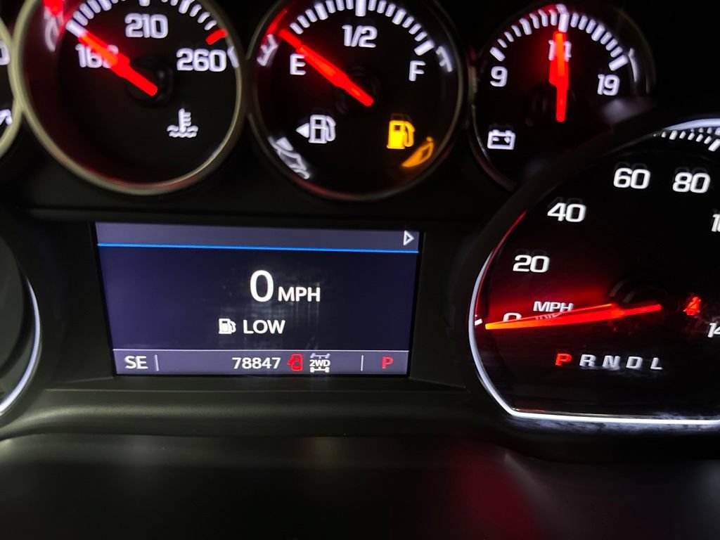 Used 2019 Chevrolet Silverado 1500 LT Trail Boss AWD/4WD image 40
