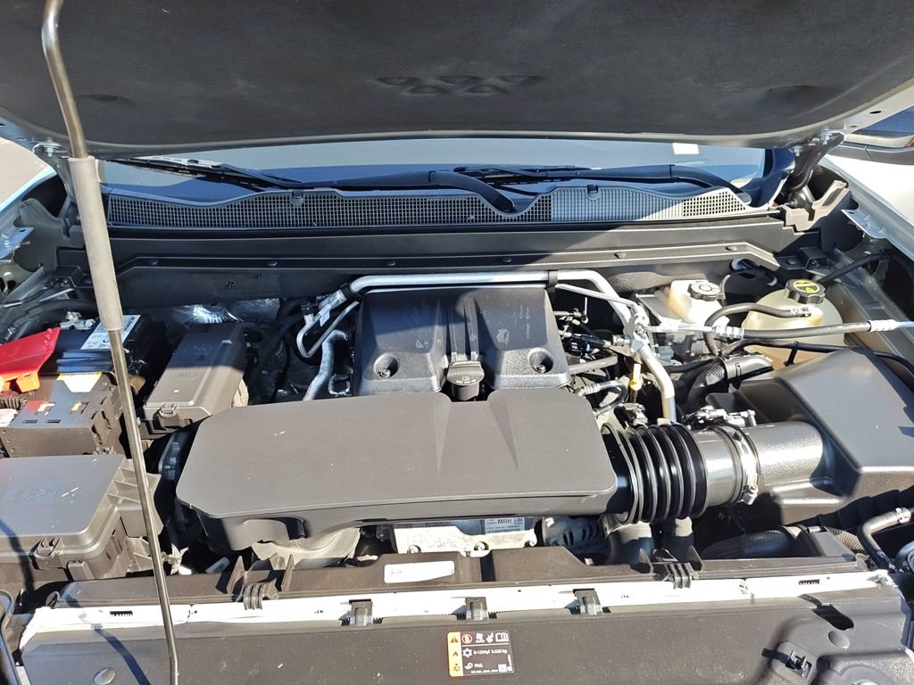 Used 2024 GMC Canyon Elevation RWD image 25