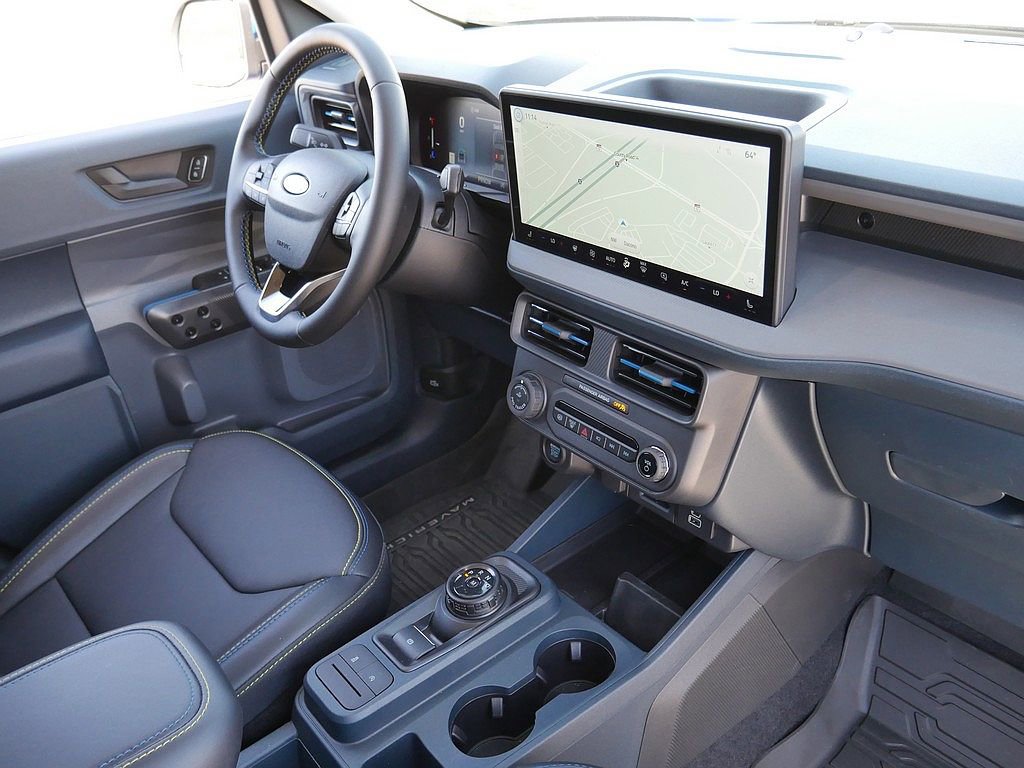 Used 2026 Ford Maverick Lobo AWD/4WD image 59