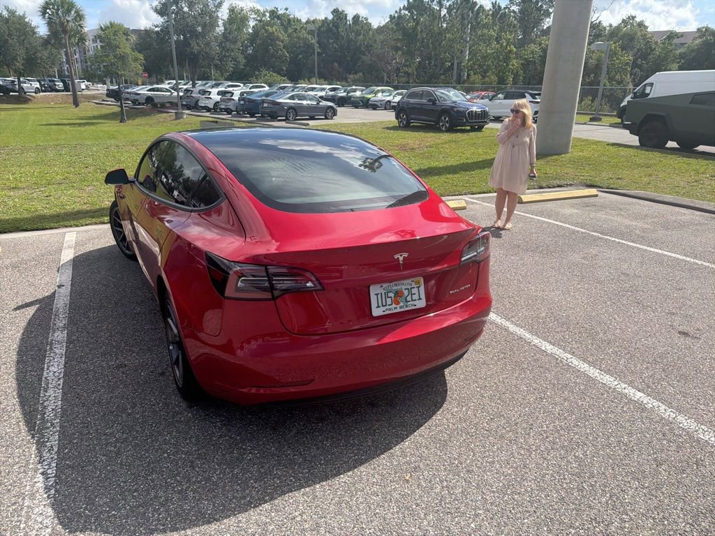 Used 2022 Tesla Model 3 Long Range AWD/4WD image 12